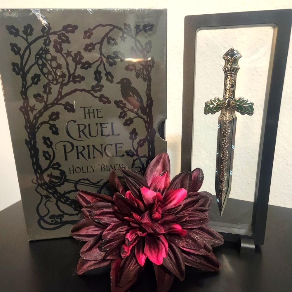 Cruel prince collectors edition/ &sword